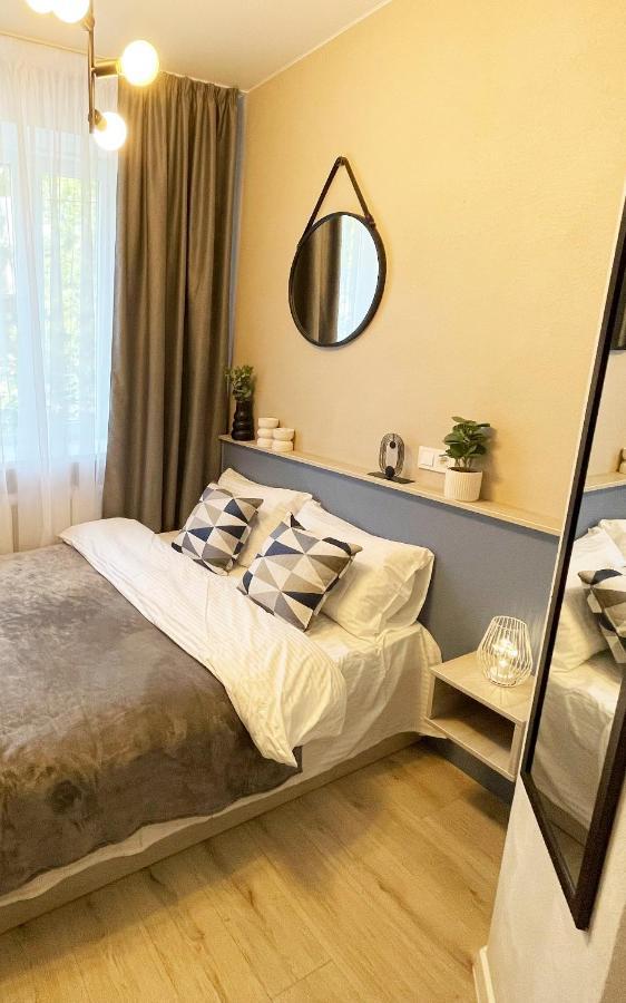 Myfreedom поруч із метро олімпійська Apartment *